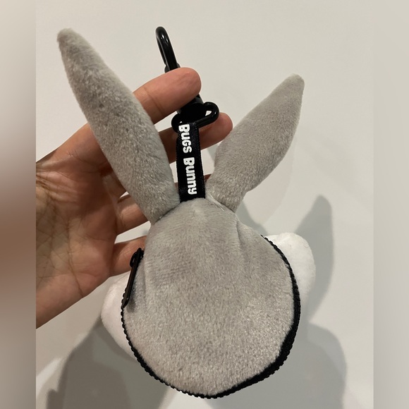 BUGS BUNNY Plush Toy Bag Charm Wallet Purse Book Clip On Looney Tunes Rabbit Fun - Picture 3 of 8